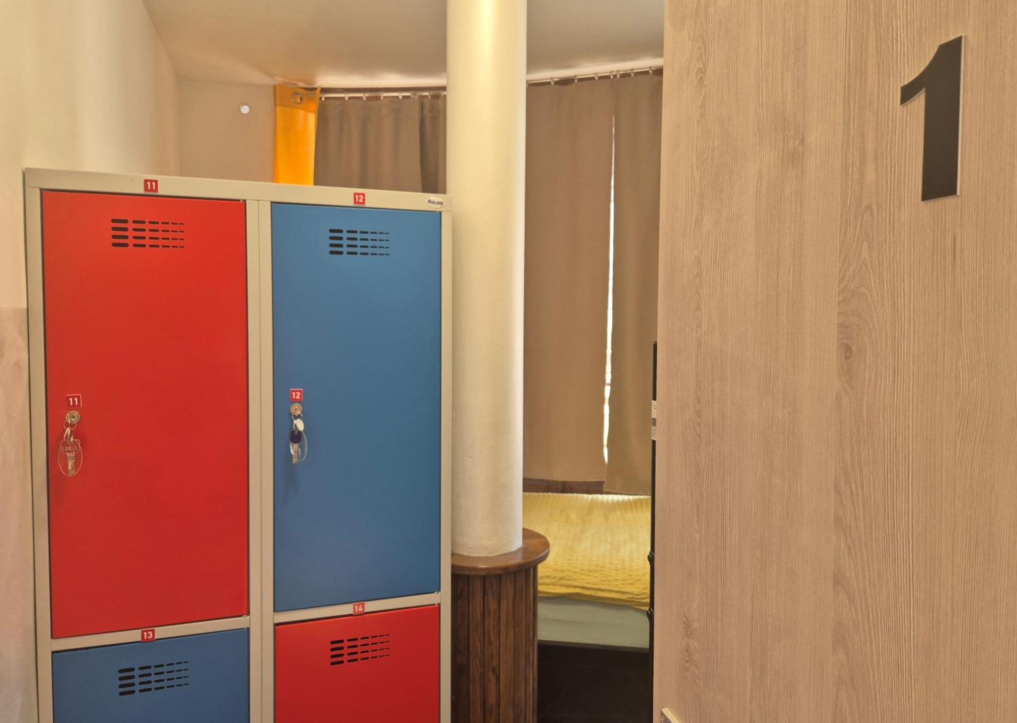 Bled Lesce Station Rooms And Beds エクステリア 写真